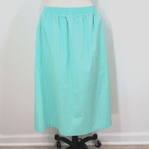 Vintage cotton, mint green, mid-calf slip on skirt w pockets. 20